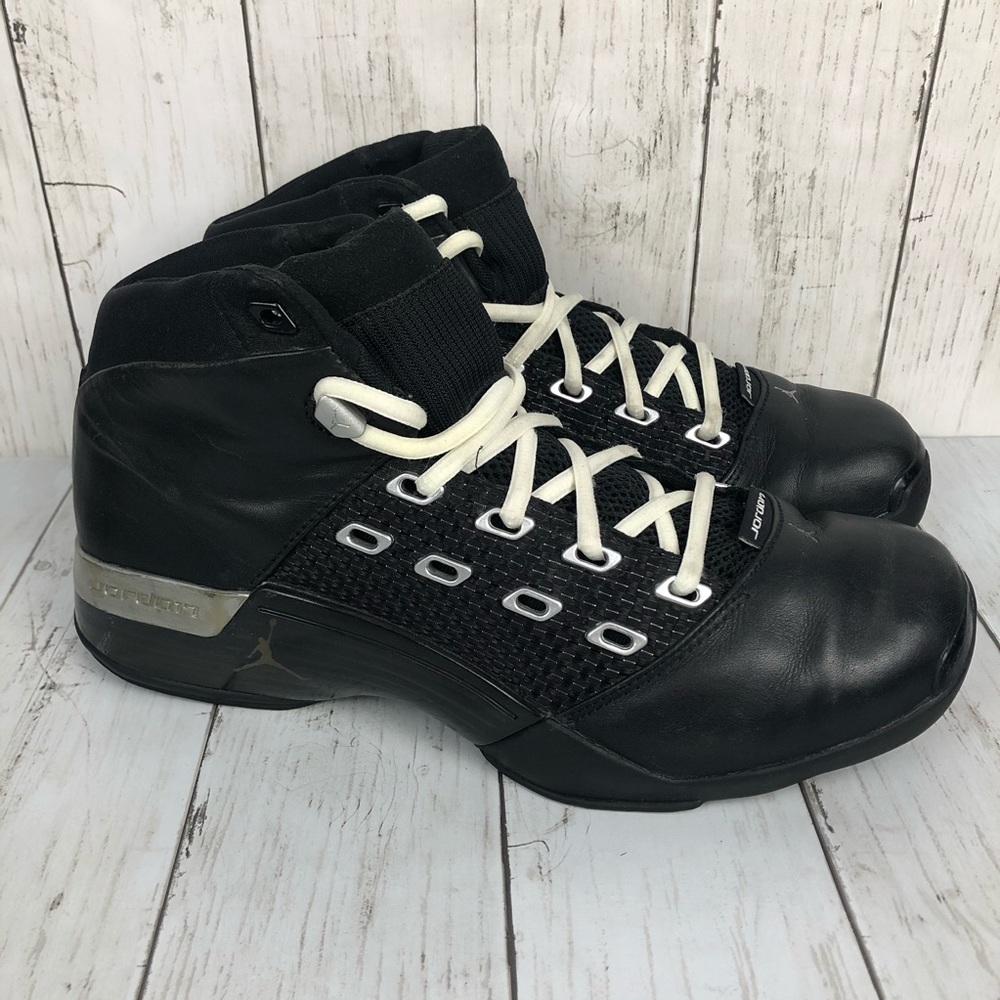 RARE 2002 Jordan Retro 17 Black Basketball Shoes